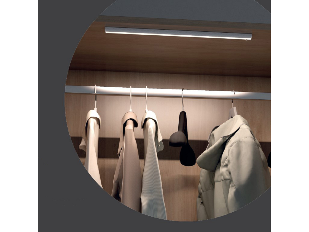 Profilo Led da Appoggio Linea Eclisse mm.9,5x9,9 cm.300 24v 11w mt. Strip Led 160 led/metro Nero 3000k | Luce Viva - immagine 4